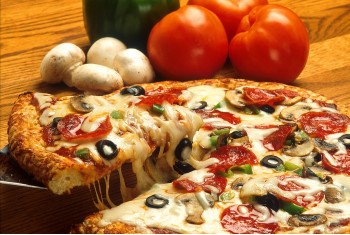お腹いっぱい食べたいけれど、、、 時々の過食は問題なしって本当？！